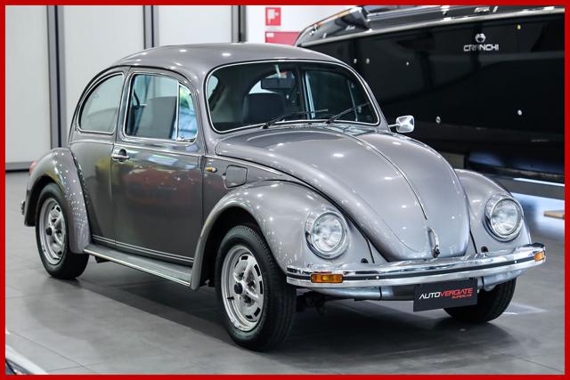 Volkswagen Maggiolino GIUBILEO 50th - TAGLIANDATA - 5300 KM DA NUOVA - foto 3 di 4