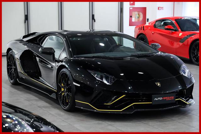 Lamborghini Aventador Ultimae 6.5 V12|FULL CARBON SPEC|IVA ESP|1 OF 350 - foto 3 di 15