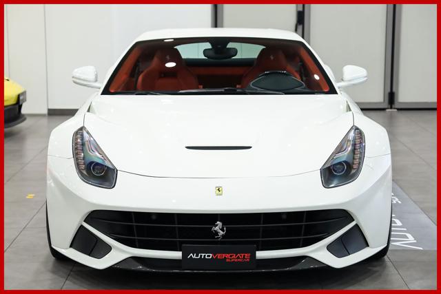 Ferrari F12 BERLINETTA|BIANCO AVUS|LIFT|FULL CARBON INTERIOR - foto 2 di 23