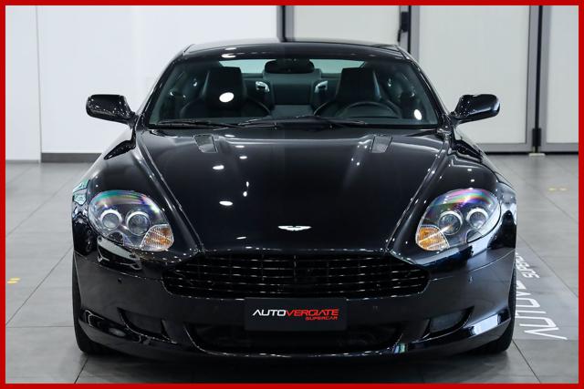 Aston Martin DB9 **Coupé Touchtronic - foto 2 di 4