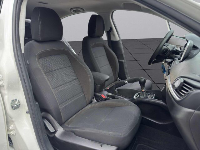 Fiat Tipo 1.3 MJT 5PORTE BERLINA-CRUISE-NAVI-CERCHI IN LEGA-, del 2020, 180.000 km, in vendita a Martignana Di Po (CR)
