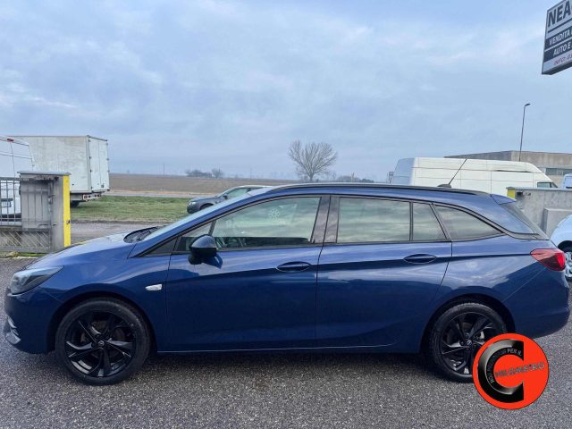 Opel Astra 1.2 Turbo 110 CV-SENSORI ANT/POST-CRUISE-CERCHI 17 - foto 2 di 18