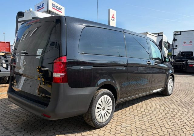 Mercedes-Benz Vito Tourer PRO 116 Extralong - foto 3 di 4