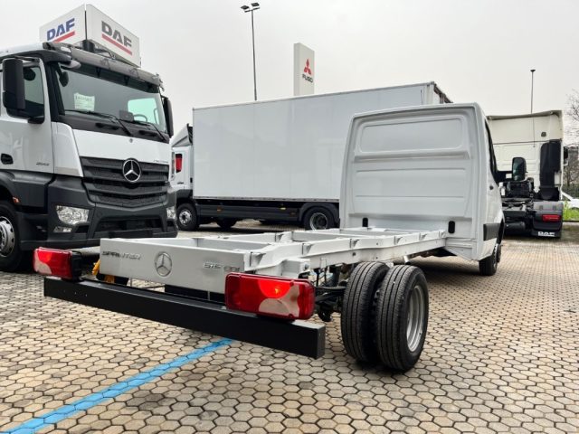 Mercedes-Benz Sprinter 515 T 37/50 PRO - Patente C, in vendita a Filago (BG)