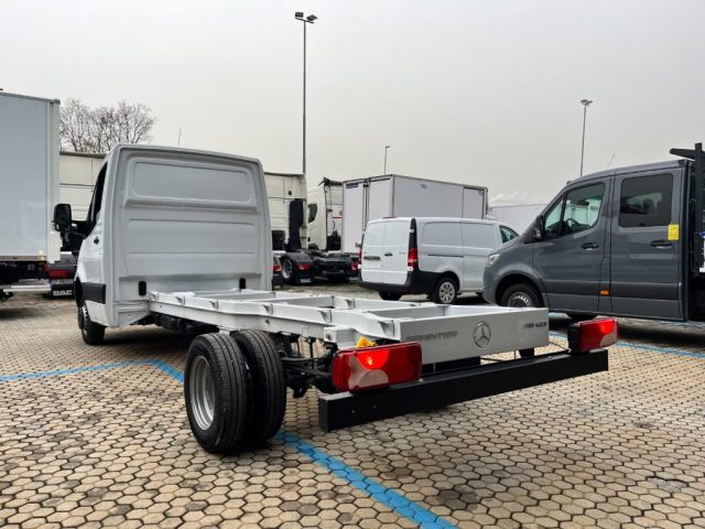 Mercedes-Benz Sprinter 515 T 37/50 PRO - Patente C - foto 4 di 11