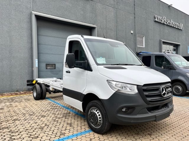 Mercedes-Benz Sprinter 515 T 43/35 PRO - foto 2 di 11