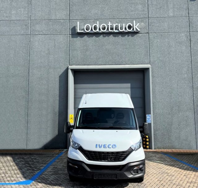 Iveco Daily 35S16 passo lungo - foto 2 di 4