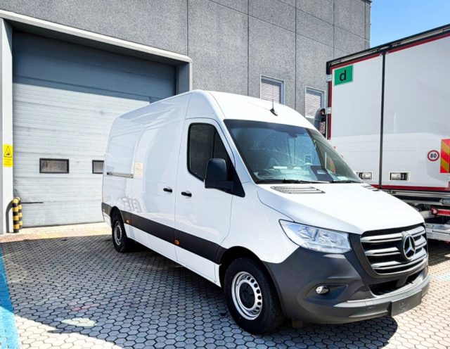 Mercedes-Benz Sprinter 319 37/35 PRO Furgone - foto 2 di 4