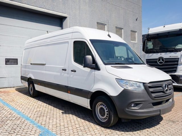 Mercedes-Benz Sprinter 319 Furgone 43/35 PRO - foto 2 di 4
