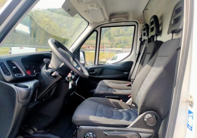 Iveco Daily 35S12V Furgone, del 2018, 86.916 km, in vendita a Filago (BG)