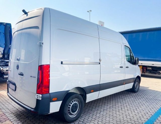 Mercedes-Benz Sprinter 311 Furgone 39/33 - foto 4 di 4