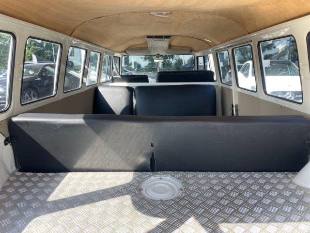 Volkswagen T2 9 POSTI usato a FILAGO