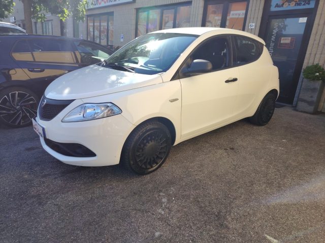 Lancia Ypsilon 1.2 69 CV 5 pt. S&S Alberta Ferretti PREZZO REALE - foto 3 di 4