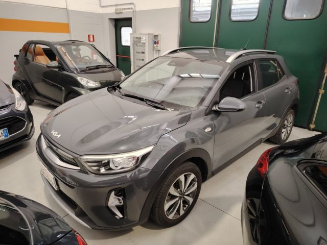 Kia Stonic 1.0 T-GDi 100 CV MHEV iMT Style PREZZO REALE - foto 2 di 4