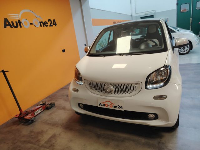 smart forTwo 70 1.0 twinamic Passion NEOPATENTATI-PREZZO REALE - foto 4 di 4