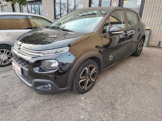 Citroen C3 68 Live NEOPATENTATI KM RIFERITI A MOTORE SOSTITUI, del 2019, 14.000 km, in vendita a Bareggio (MI)