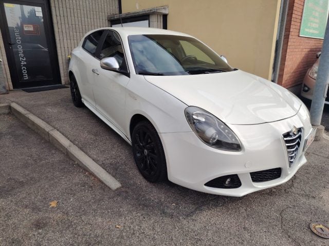 Alfa Romeo Giulietta 2.0 JTDm-2 140 CV Exclusive FINANZIABILE, del 2012, 249.000 km, in vendita a Bareggio (MI)