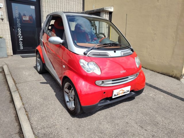 smart forTwo 600 smart cabrio & pure (40 kW) NEOPATENTATI - foto 4 di 4