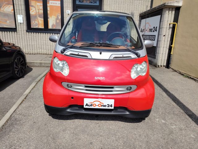 smart forTwo 600 smart cabrio & pure (40 kW) NEOPATENTATI - foto 2 di 4