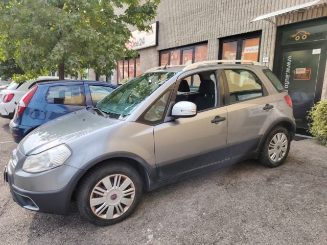 Fiat Sedici 1.6 16V 4x2 Emotion NEOPATENTATI - foto 4 di 4