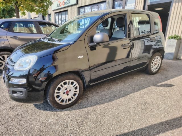 Fiat Panda 1.0 FireFly S&S Hybrid Easy NEOPATENTATI PREZZO RE - foto 4 di 4