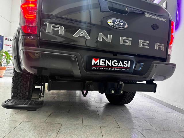 Ford Ranger Wildtrak 2.0 TDCi aut. 213 CV lVA ESPOSTA 5 posti - foto 4 di 4