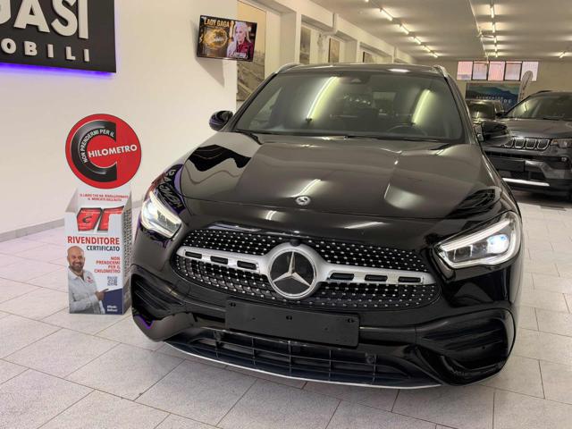 Mercedes-Benz GLA 200 Premium AMG Tetto Apribile Automatic ***FULL***, del 2020, 89.000 km, in vendita a Mesagne (BR)