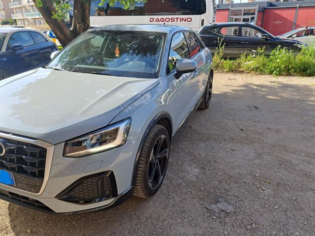 Audi Q2 35 TDI S tronic Admired - foto 4 di 38