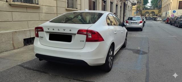 Volvo S60 D2 Kinetic - foto 3 di 4
