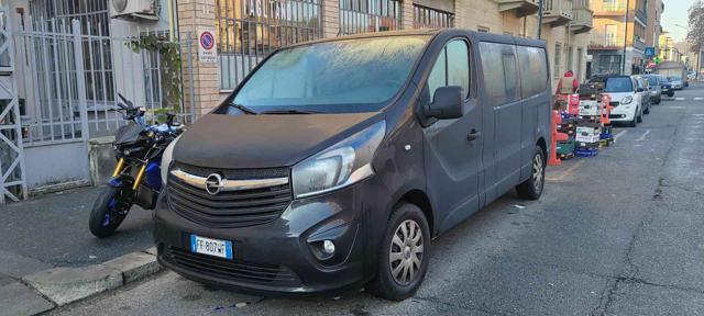 Opel Vivaro 27 1.6 BiTurbo 140CV Autocarro 6 posti usato a TORINO