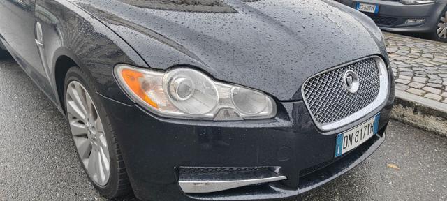 Jaguar XF 2.7D V6 Luxury - foto 3 di 28