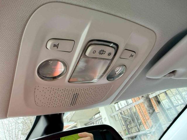 Peugeot 2008 1� serie 1.6 e-HDi 115 CV Stop&Start Allure usato a TORINO