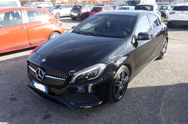Mercedes-Benz A 200 d Automatic Premium - foto 3 di 4