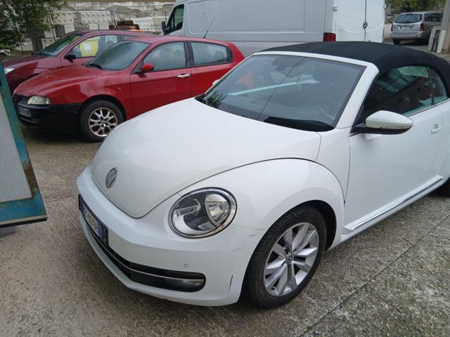 Volkswagen Maggiolino Cabrio 2.0 TDI Design BlueMotion Technology, del 2014, 80.000 km, in vendita a Torino (TO)