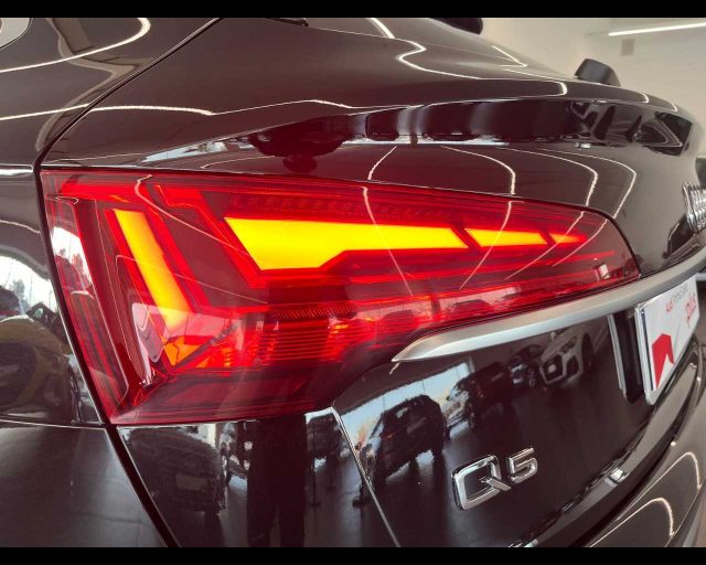 Audi Q5 I Sportback 2021 Sportback 40 2.0 tdi mhev 12V S, del 2024, 28.609 km, in vendita a Castenaso (BO)