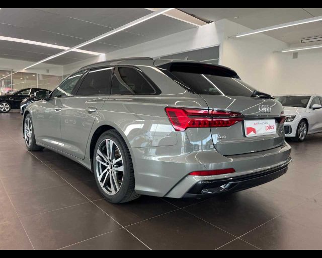 Audi A6 Avant 40 2.0 TDI quattro ultra S tronic S line ed - foto 3 di 4