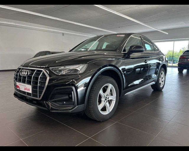 Audi Q5 I Sportback 2021 Sportback 40 2.0 tdi mhev 12V B usato a CASTENASO