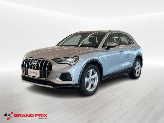 Audi Q3 35 TDI S tronic Business Advanced usato a CASTENASO
