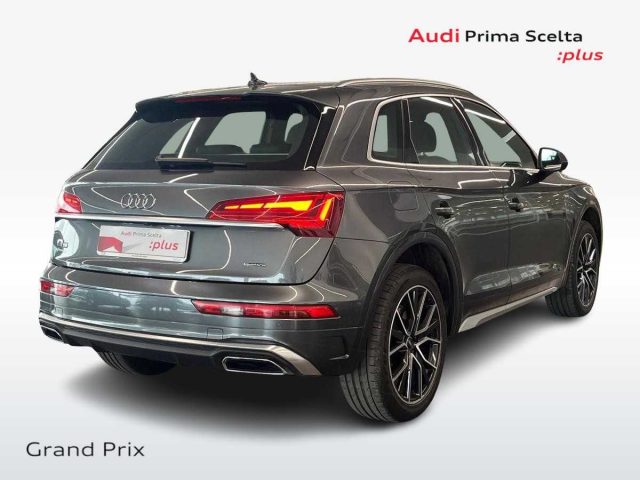 Audi Q5 40 TDI 204 CV quattro S tronic S line plus - foto 2 di 4