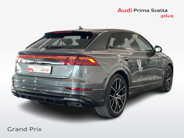 Audi Q8 SUV 50 TDI 286 CV quattro tiptronic S line editio - foto 2 di 4