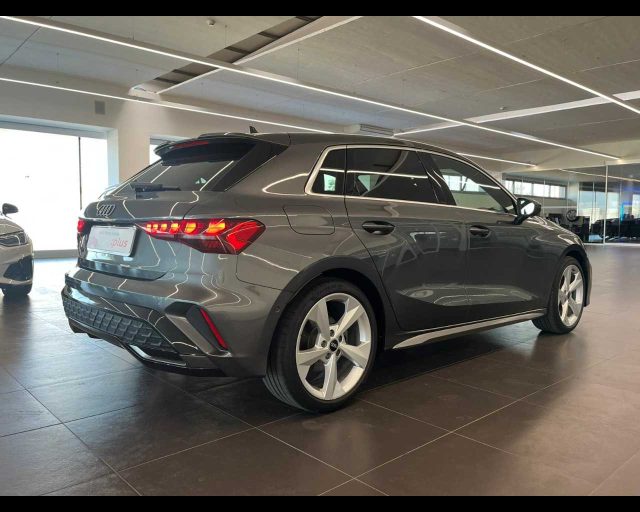 Audi A3 SPB 35 TDI S tronic S line edition - foto 4 di 4