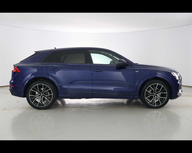 Audi Q8 50 TDI 286 CV quattro tiptronic Sport - foto 4 di 4