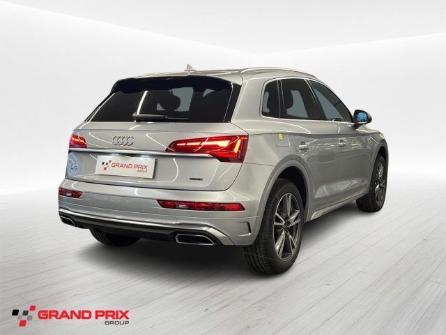 Audi Q5 40 TDI 204 CV quattro S tronic S line - foto 2 di 4