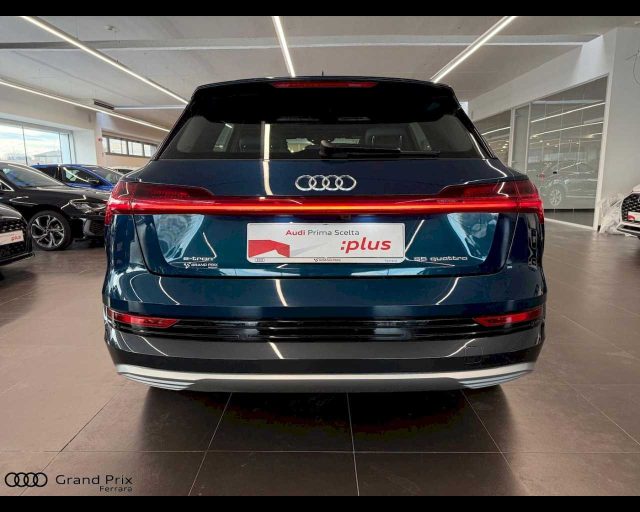 Audi e-tron 55 quattro Business Fast - foto 4 di 4