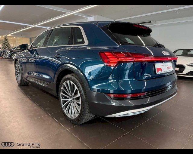 Audi e-tron 55 quattro Business Fast - foto 2 di 4