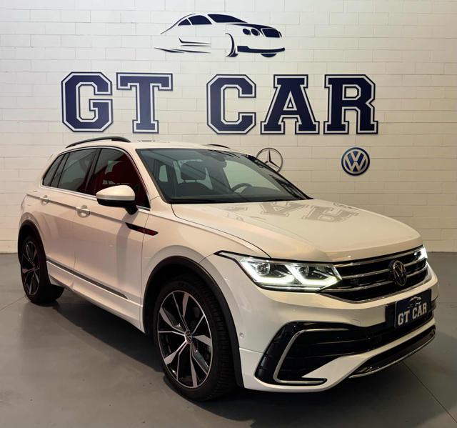 Volkswagen Tiguan 2.0 TDI 150 CV SCR DSG R-Line* TUTTA TAGLIANDATA.. usato a INZAGO