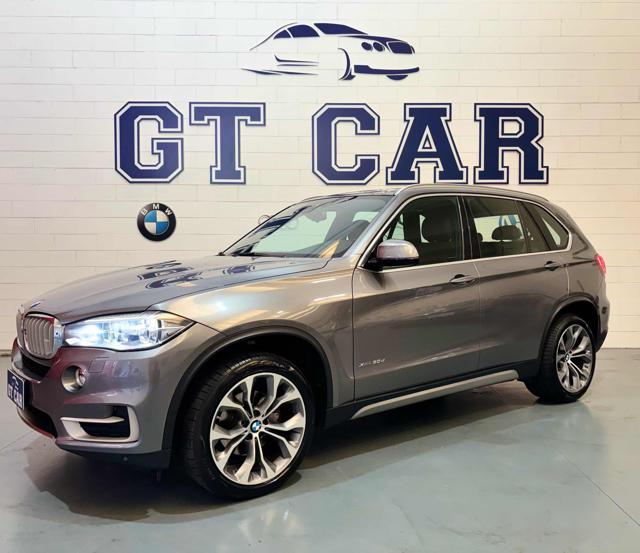 BMW X5 xDrive30d 258CV Luxury ** TUTTA TAGLIANDATA BMW ** usato a INZAGO