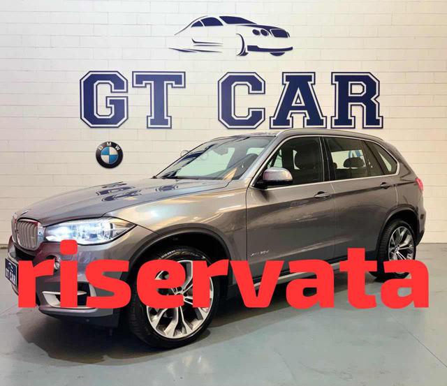 BMW X5 xDrive30d 258CV Luxury ** TUTTA TAGLIANDATA BMW ** usato a INZAGO