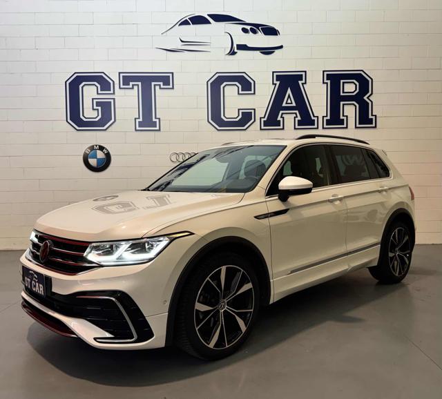Volkswagen Tiguan 2.0 TDI 150 CV SCR DSG R-Line* TUTTA TAGLIANDATA.. usato a INZAGO