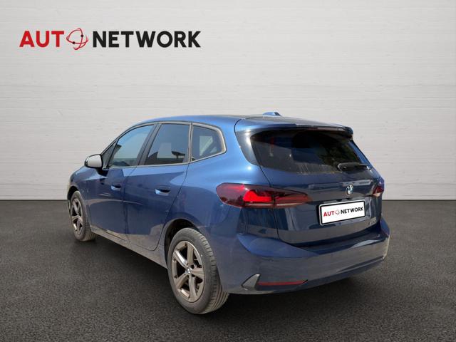 BMW 218 d Active Tourer - foto 4 di 4
